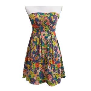 URBAN OUTFITTERS FLOAL STRAPLESS DRESS